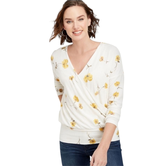 Maurices Tops - Maurices Long Sleeve V-Neck Cross Over Style Banded Floral Wrap Blouse Top Small